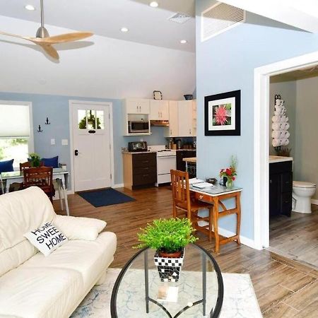 Cottage At Millpond Falls - A Romantic Escape 워릭 외부 사진