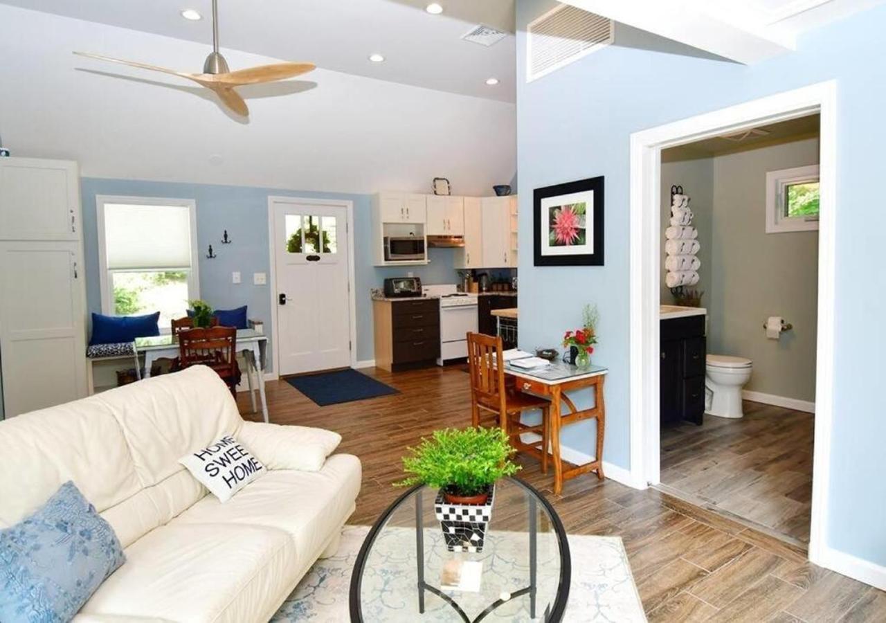 Cottage At Millpond Falls - A Romantic Escape 워릭 외부 사진